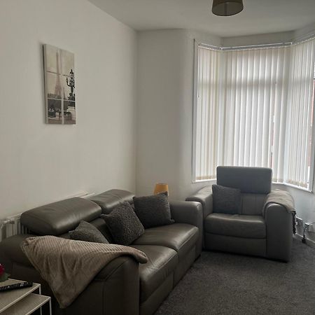 Modern 2 Bed Sleep 5 Close To Anfield Stadium Villa Liverpool Exterior foto