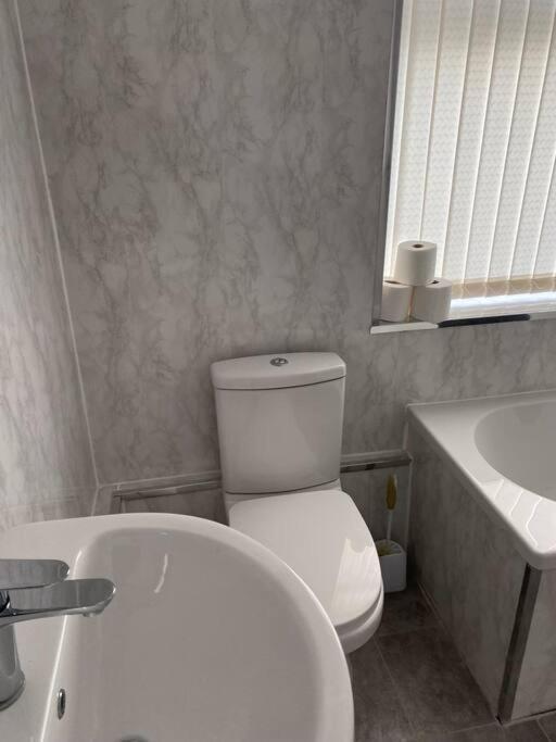 Modern 2 Bed Sleep 5 Close To Anfield Stadium Villa Liverpool Exterior foto