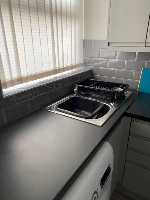 Modern 2 Bed Sleep 5 Close To Anfield Stadium Villa Liverpool Exterior foto